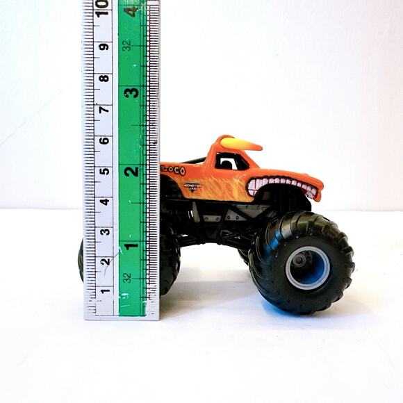 Hot Wheels Monster Jam Die-Cast Truck El Toro Loco 1:64‎ Scale Lot Of 3 Car Toys - Picture 9 of 9